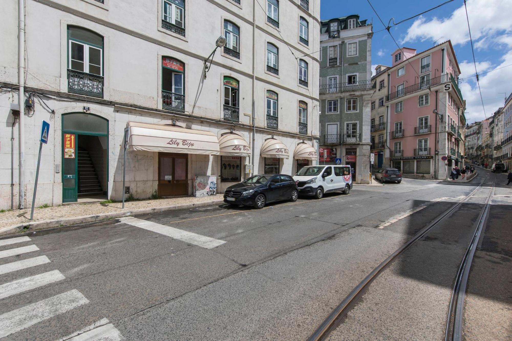 Martim Moniz Apartment