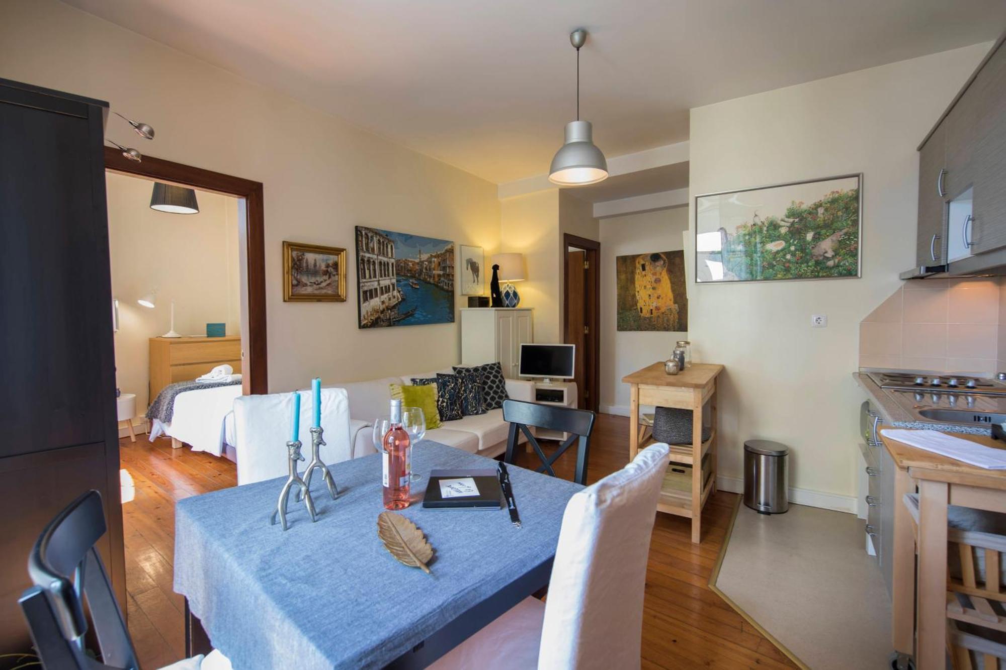 Martim Moniz Apartment Lisbon
